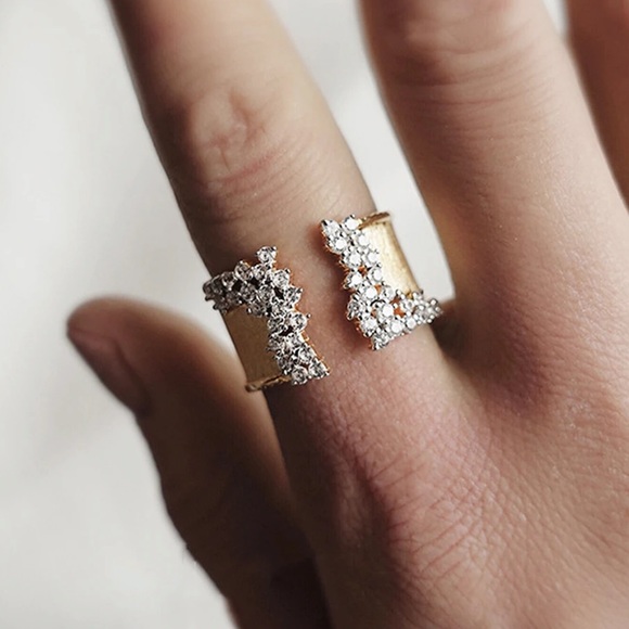 Textured Zircon Ring - Picture 9 of 13